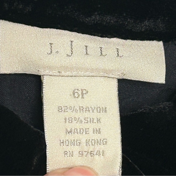 J. Jill Vtg. Black Velvet Long Line Button-Up Duster Coat/Cardigan Sz 6P - Picture 13 of 14